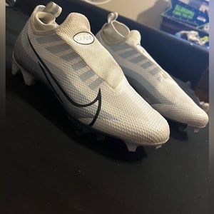 Size 9 vapor nike cleats